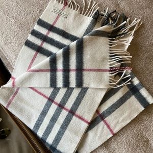 Authentic 100% cashmere Nova check Burberry Scarf